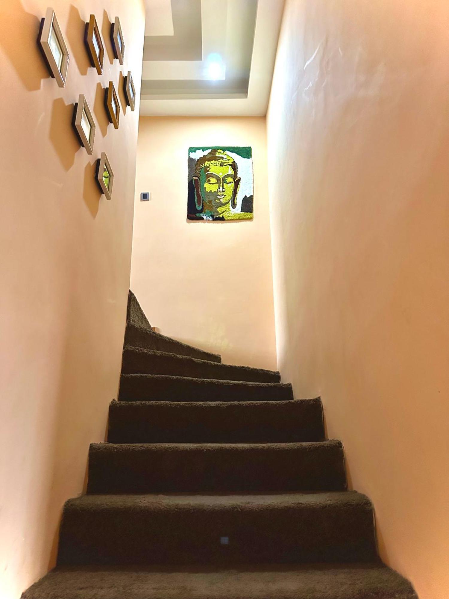 אולן בטור Suu'S Guest House מראה חיצוני תמונה